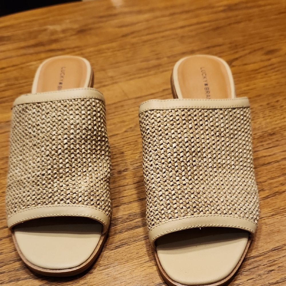 Lucky Brand Slide Sandals Size 9.5